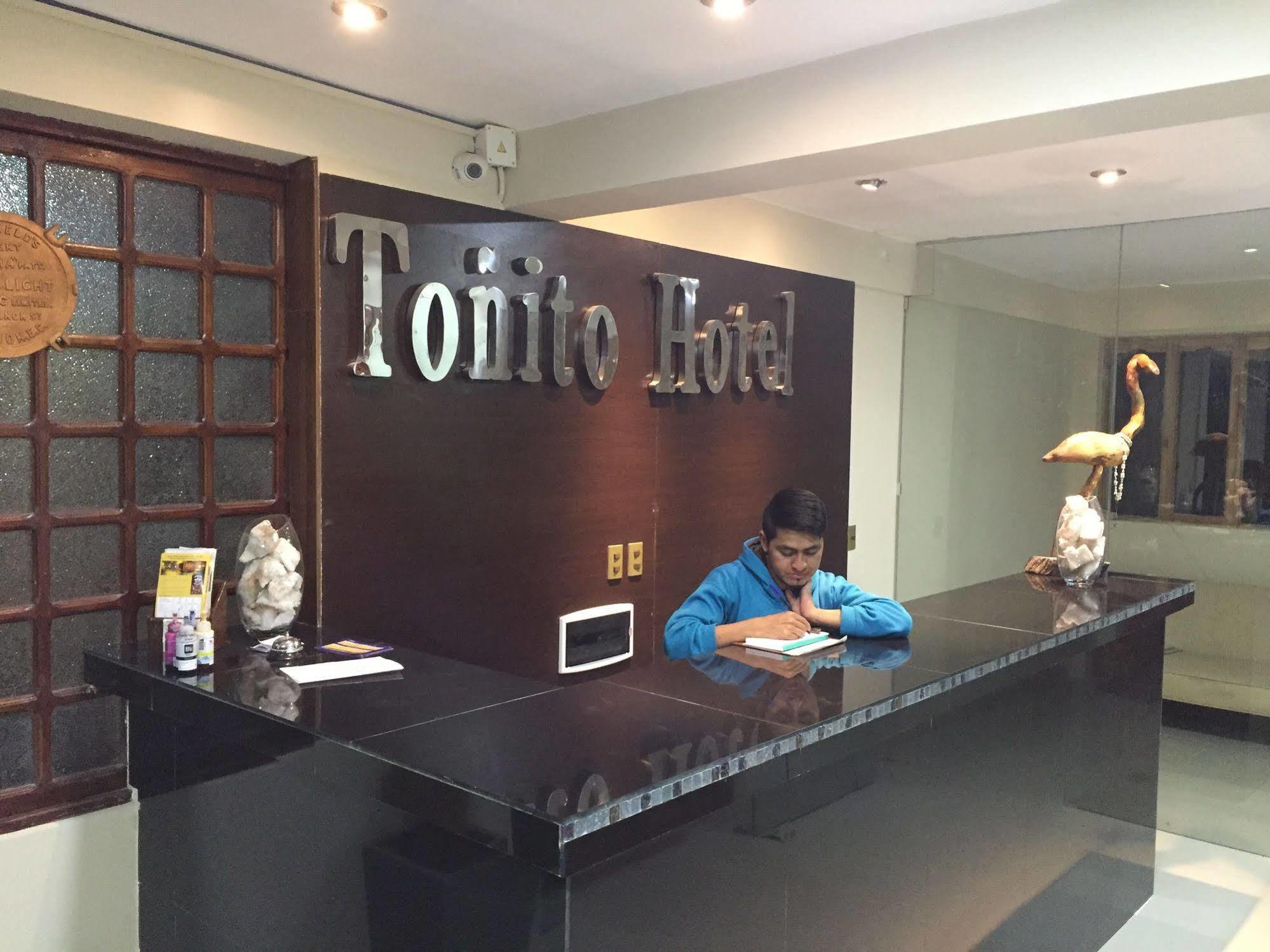 Tonito Hotel Уюни Екстериор снимка