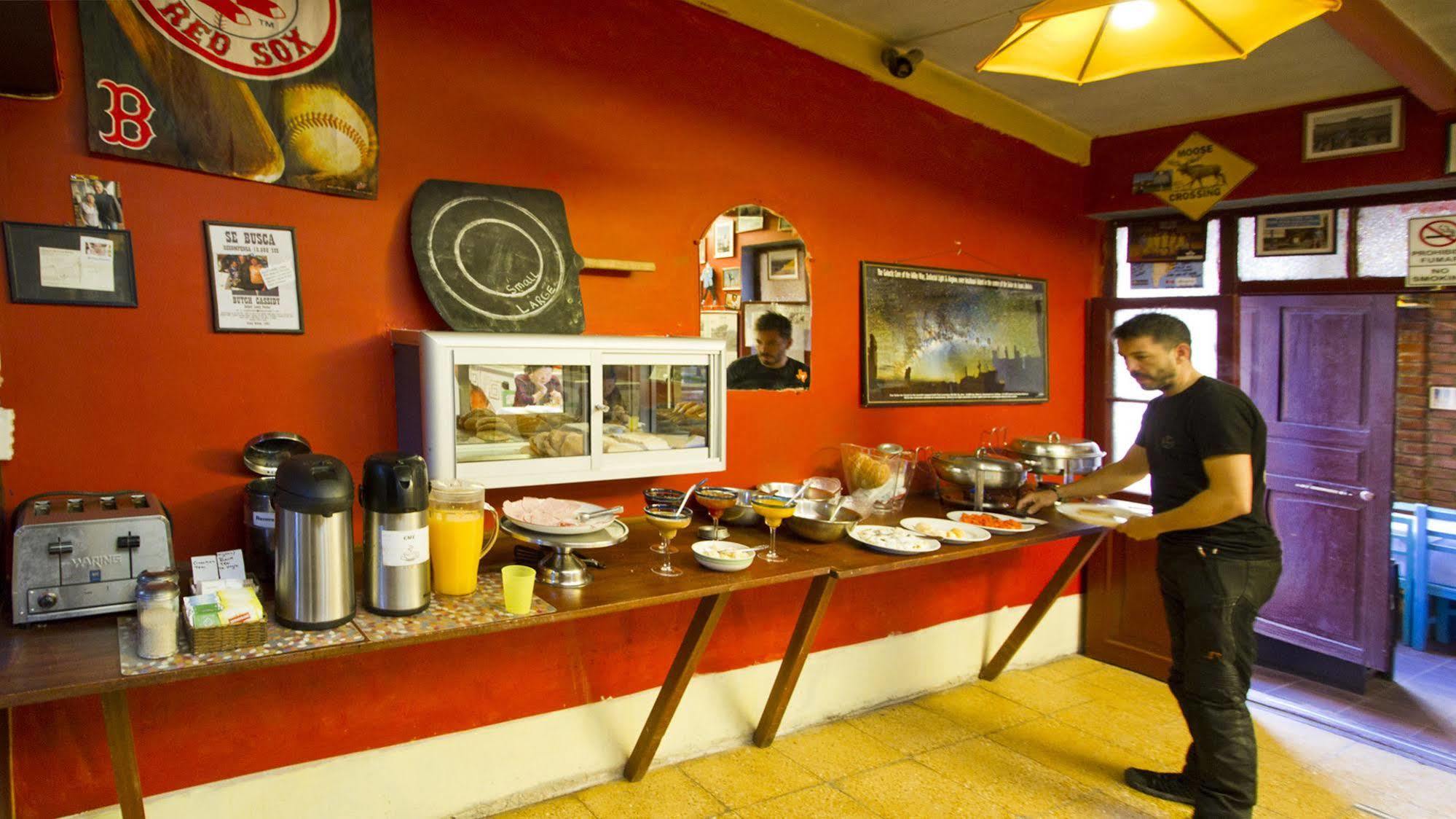 Tonito Hotel Уюни Екстериор снимка
